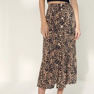 ARITZIA LEOPARD MAXI SKIRT SIZE 4